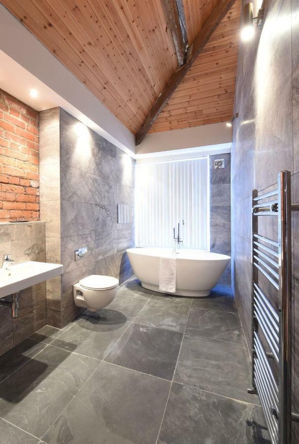 Stunning Penthouse Slps 20 Lejlighed Manchester Eksteriør billede