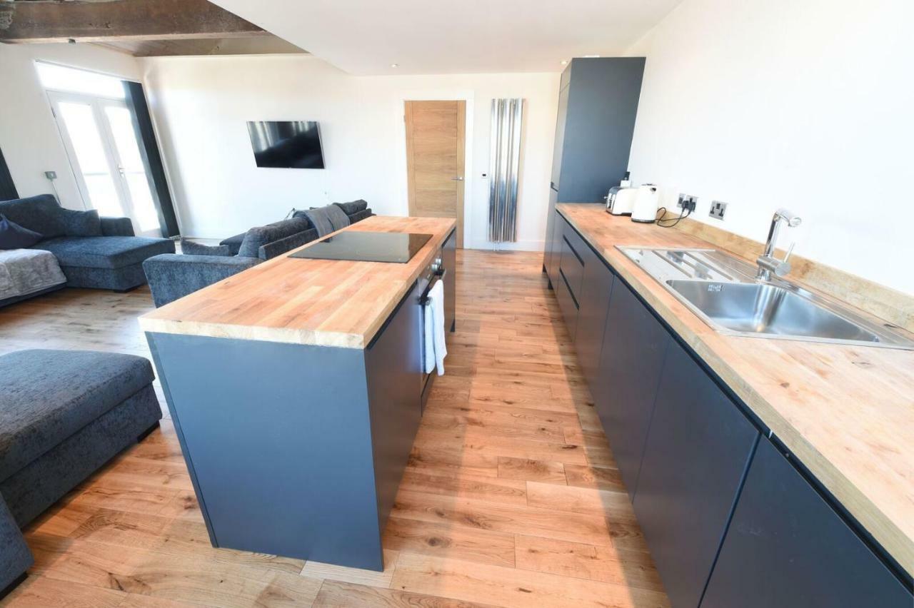 Stunning Penthouse Slps 20 Lejlighed Manchester Eksteriør billede