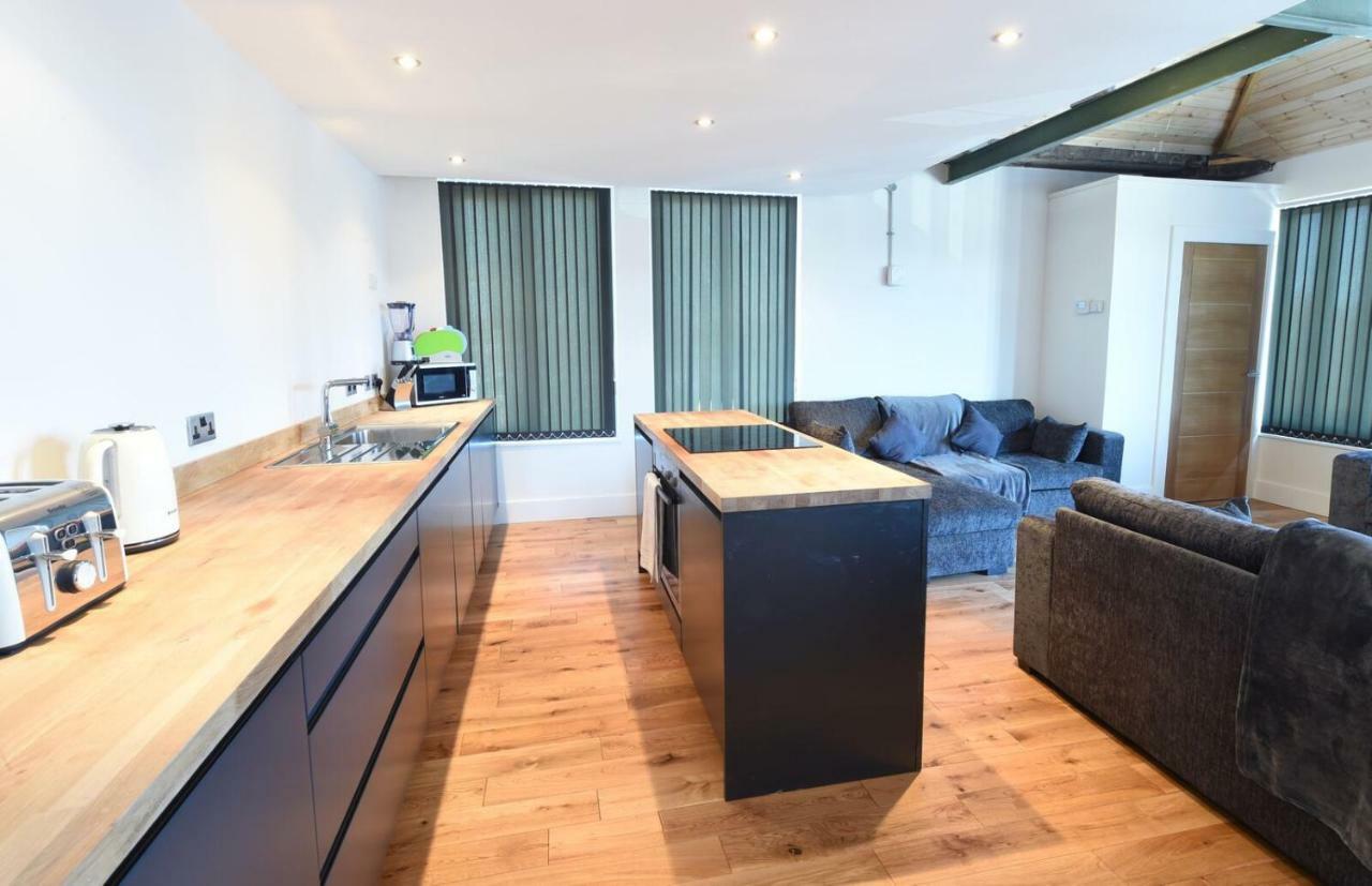 Stunning Penthouse Slps 20 Lejlighed Manchester Eksteriør billede